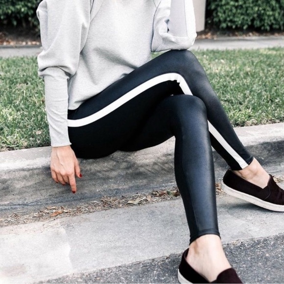 Spanx Faux Leather NEW Side Stripe Leggings size L - Picture 5 of 9